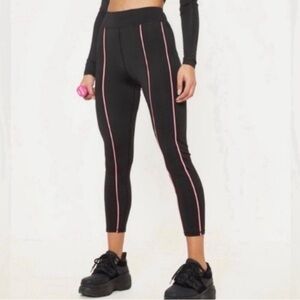 PrettyLittleThing Contrast Legging Size 4 (Small)